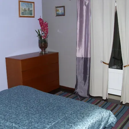 House Cesaredas Holiday home